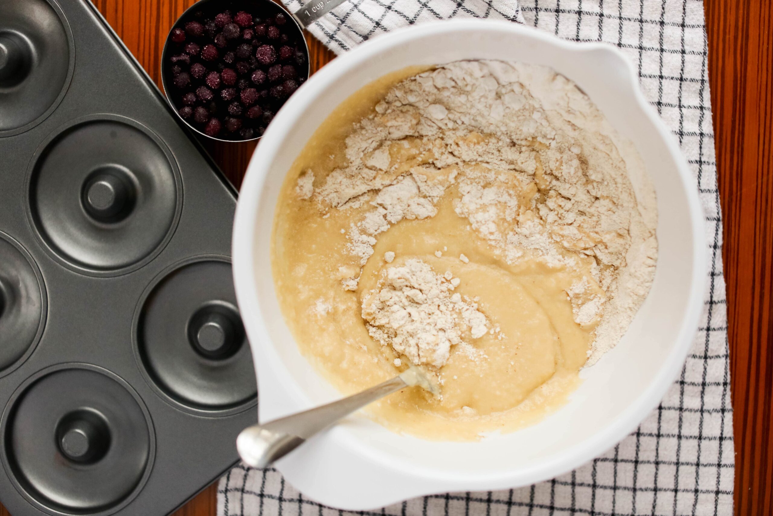 Ingredients for gluten-free donuts